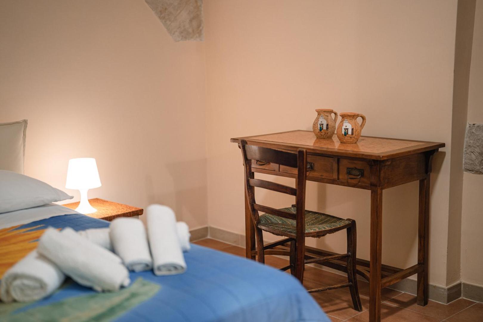 Hotel La Piccola Torre Bisceglie Zimmer foto
